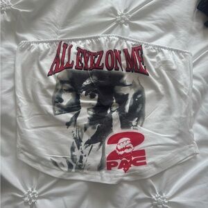 NWOT✨2PAC TOP